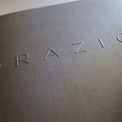 Embossing, debossing e stampa a secco | MASTROiNCHIOSTRO tipografia, web design, logo branding