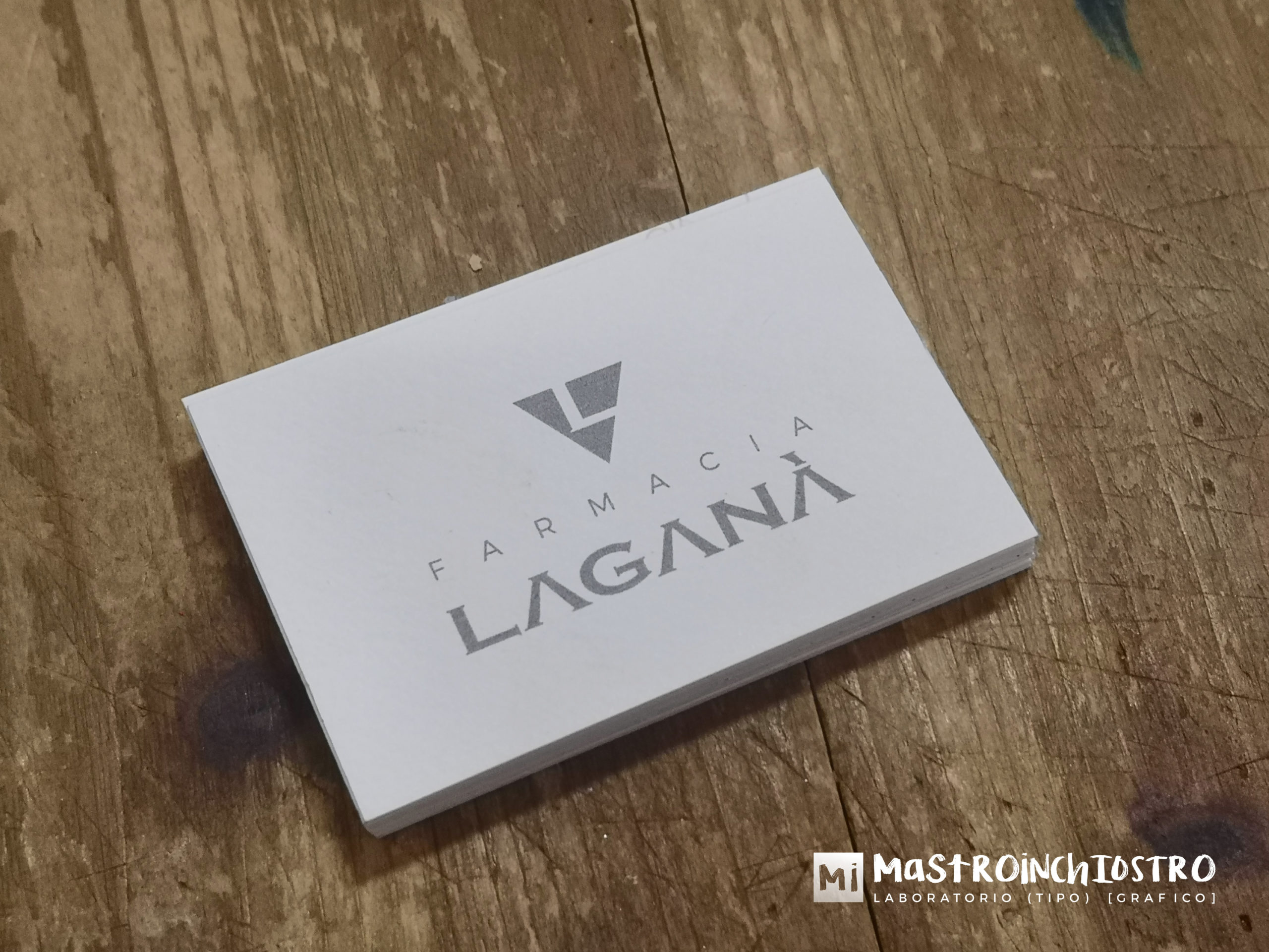 Logo rebranding & business cards Farmacia Laganà | MASTROiNCHIOSTRO